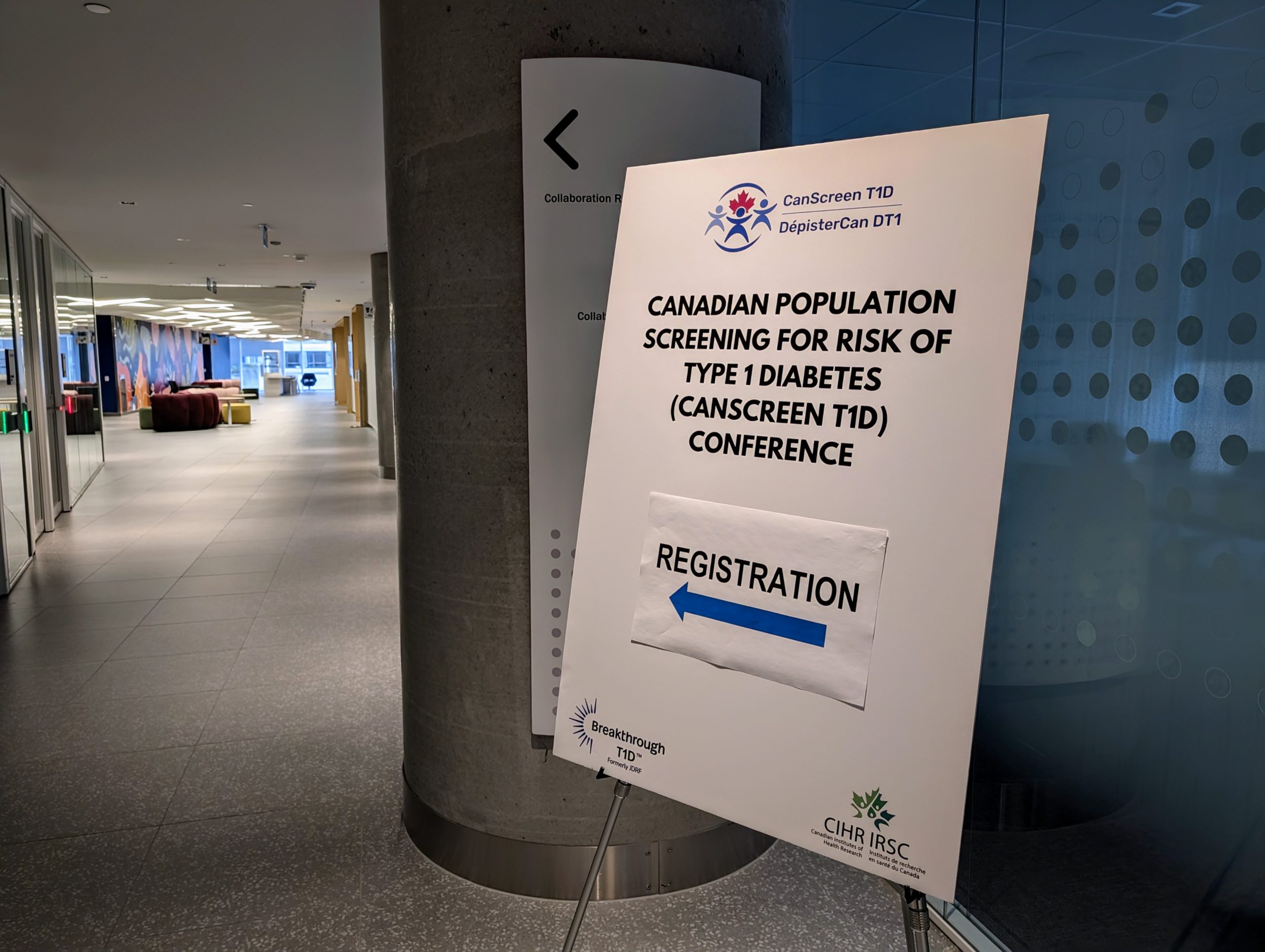 Poster board to welcome the attendees of the CanScreen T1D conference and guide them to the registration table.